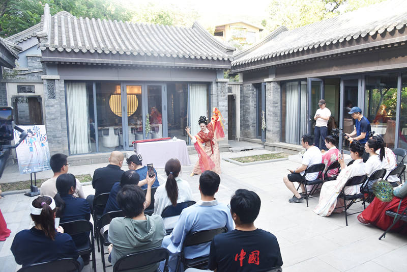 珠海快時尚服裝圖片（珠海哪裏有賣時裝）