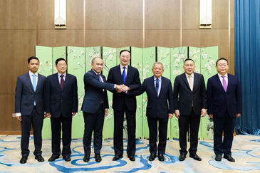 中國—柬埔寨—泰國三方非正式會晤在上海舉行