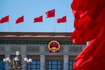 出席2026年全国两会的代表、委员已经报到 大会准备工作全部就绪