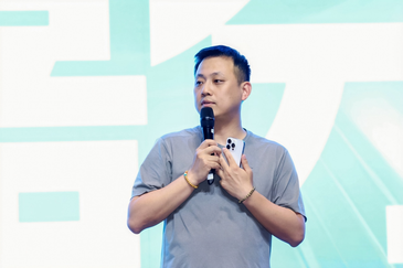 对话千问总裁吴嘉：高考不是临时增加的场景，是AI办事的自然延伸