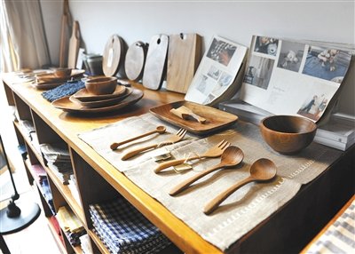 11C547443695.jpg (400×286)