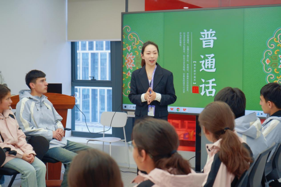 以科技赋能教育公平,十方融海荣获“南山区民族团结进步工作先进单位”称号